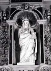 1 vue  - statue : Vierge (ouvre la visionneuse)