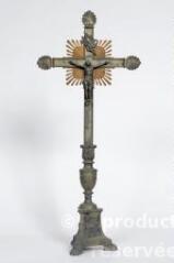 1 vue  - croix d'autel (n° 5) (ouvre la visionneuse)