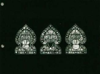 3 vues  - verrière figurée décorative (baie 13) (ouvre la visionneuse)